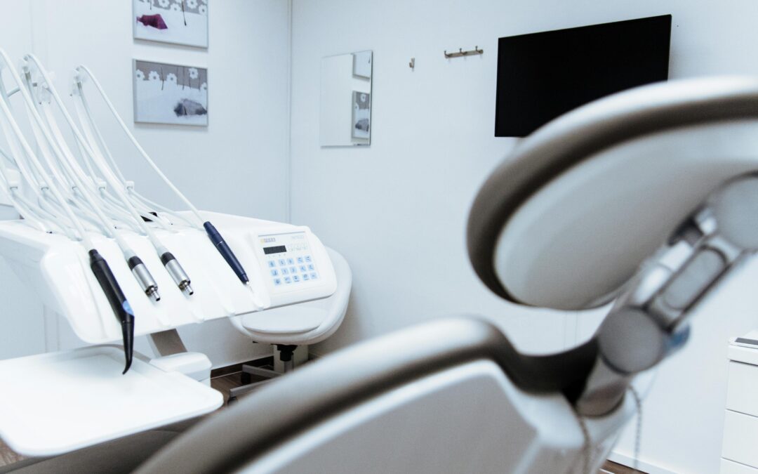 How a Dental Equipment Inventory Keeps Practices Organized and Efficient